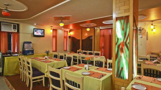 Sun Hotel Haridwar Ngoại thất bức ảnh